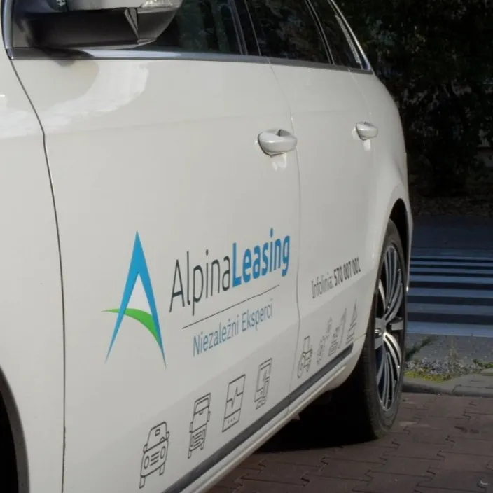 Wolisz subtelną reklamę na samochodzie?